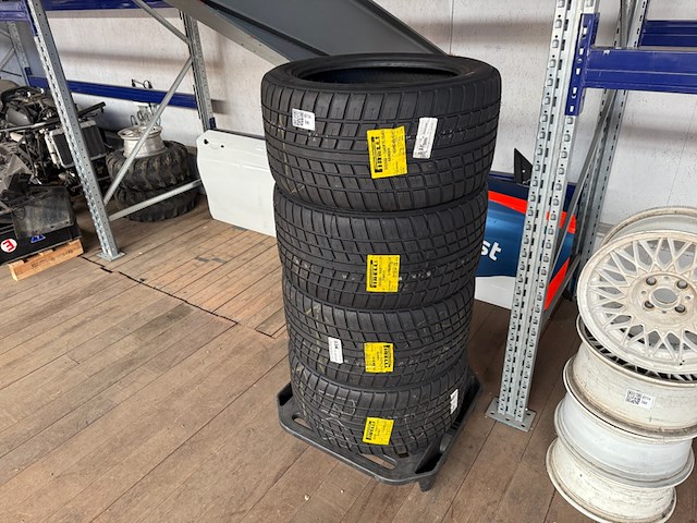 Set race regenbanden pirelli, wh - afbeelding 2 van  5