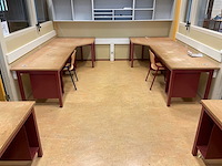 Set robuuste bureaus - afbeelding 4 van  11