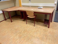 Set robuuste bureaus - afbeelding 6 van  11