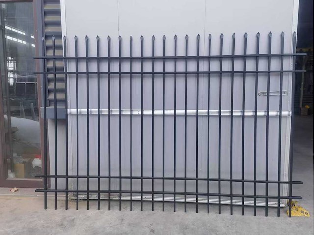 Set spijlen hekwerk (72 meter) - afbeelding 2 van  4