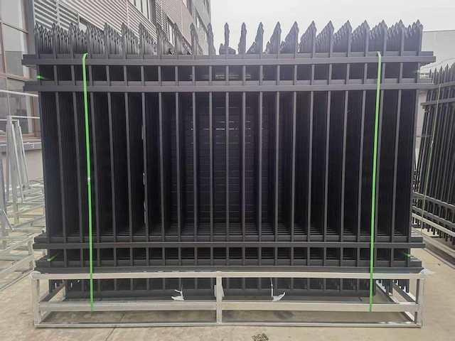 Set spijlen hekwerk (72 meter) - afbeelding 3 van  5