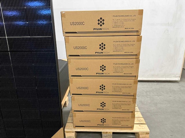 Set van 14 full black zonnepanelen (455 wp) - hybride omvormer - 14,4 kwh batterij - afbeelding 7 van  12