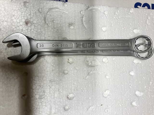 Set van 19 professionele steek ringsleutels voor maten zie foto 5, een product van amwitt tools - afbeelding 7 van  11