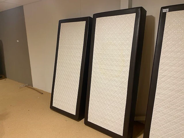 Set van 2 boxen met binnenvering, zwart / bruin - afbeelding 6 van  7