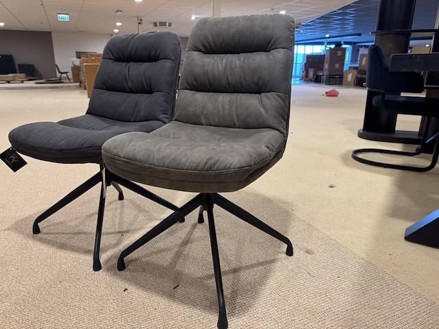 Set van 2 eetkamerstoelen, olive stof, zwart metalen poot - afbeelding 1 van  3