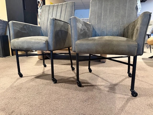 Set van 2 eetkamerstoelen, zwart onderstel olive groen - afbeelding 3 van  11