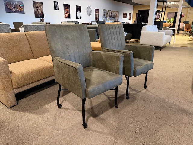 Set van 2 eetkamerstoelen, zwart onderstel olive groen - afbeelding 5 van  11