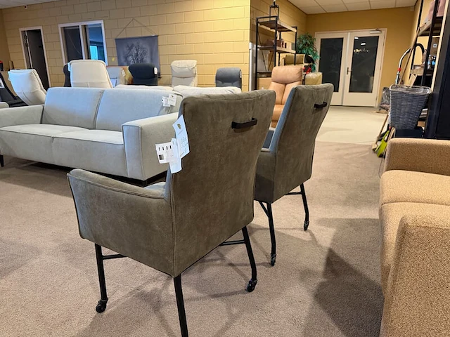 Set van 2 eetkamerstoelen, zwart onderstel olive groen - afbeelding 11 van  11