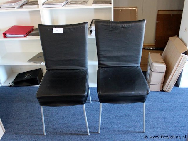 Set van 2 eetkamerstoelen - afbeelding 1 van  5