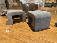 Set van 2 hockers. grijs stof - afbeelding 1 van  4