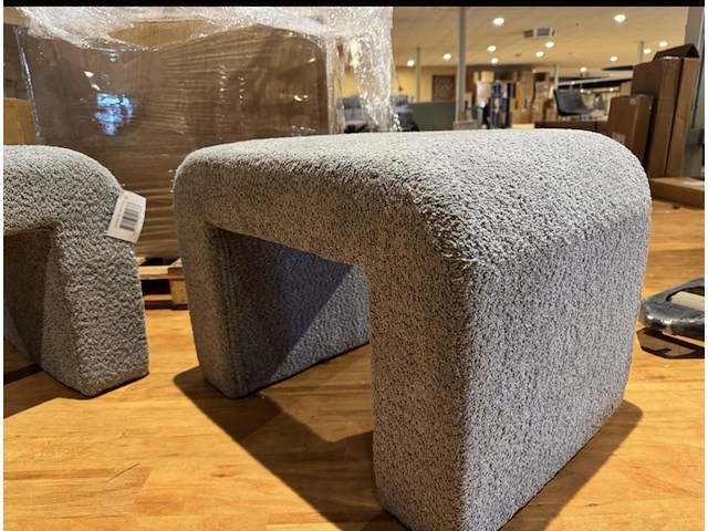 Set van 2 hockers. grijs stof - afbeelding 2 van  2