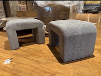 Set van 2 hockers. grijs stof - afbeelding 1 van  2