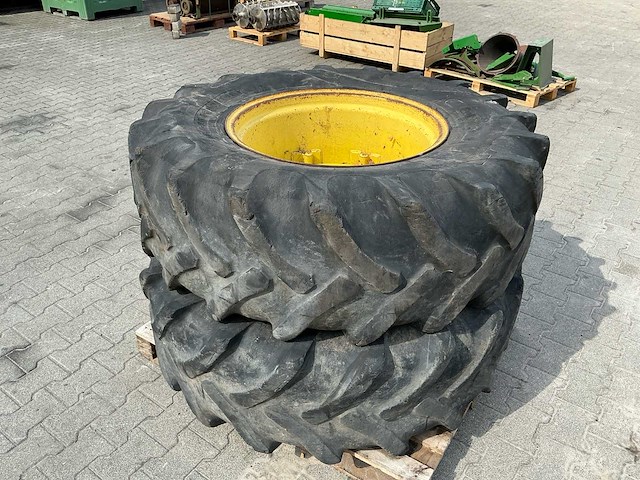 Set van 2 john deere w16l x 26 wielen met cultor as-agri 19 18.4-26 banden - afbeelding 1 van  6