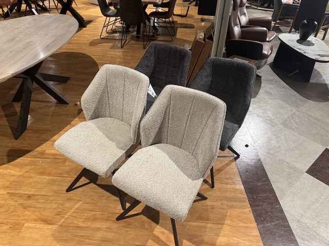 Set van 4 eetkamerstoelen, naturel/grijs boucléstof, zwarte poten - afbeelding 2 van  5