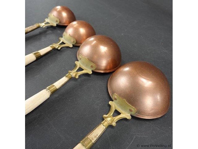Set van 4 koperen pollepels - afbeelding 5 van  5