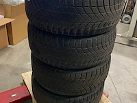 Set winterbanden 225/55 r16 - afbeelding 1 van  6