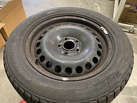 Set winterbanden 225/55 r16 - afbeelding 2 van  6