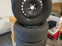Set winterbanden, 225/55 r16 - afbeelding 4 van  6
