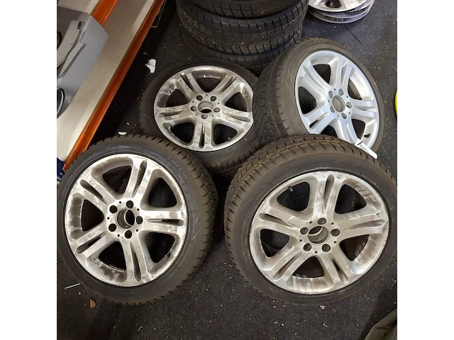 Set winterbanden op lm velg winturi hifly - afbeelding 3 van  10