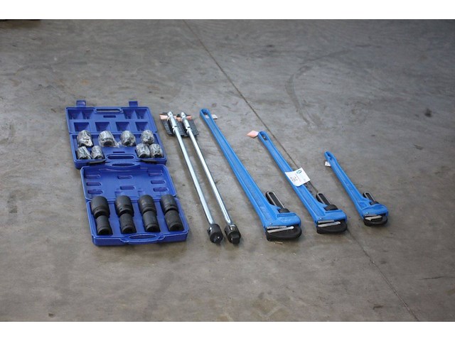 Set wringijzer/buizentang nieuw - afbeelding 1 van  1