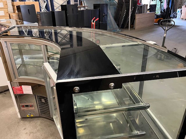 Sevel - baroque new 600 dry pastry, baroque new v-r 1600 p - gebaksvitrine 2-delig - afbeelding 3 van  15