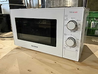 Severin - magnetrons met grillfunctie - afbeelding 2 van  3