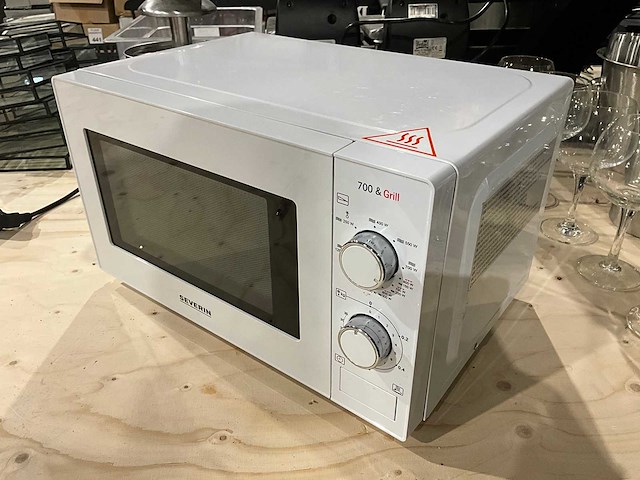 Severin - magnetrons met grillfunctie - afbeelding 1 van  3