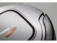 Severin 7025 chill robotstofzuiger 350 ml platina grijs/granaatrood/zwart - afbeelding 6 van  6