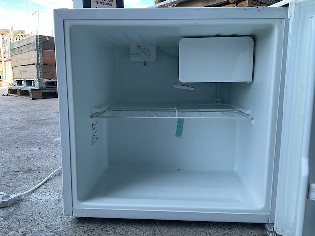 Severin mini koelkast 50 liter - afbeelding 5 van  6