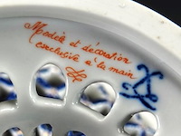 Sèvres-porselein ajour gevormde porseleinen dekselschaal - afbeelding 2 van  5