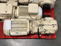 Sew - elektromotoren / reductoren / tandwielreductoren (4x) - afbeelding 7 van  8