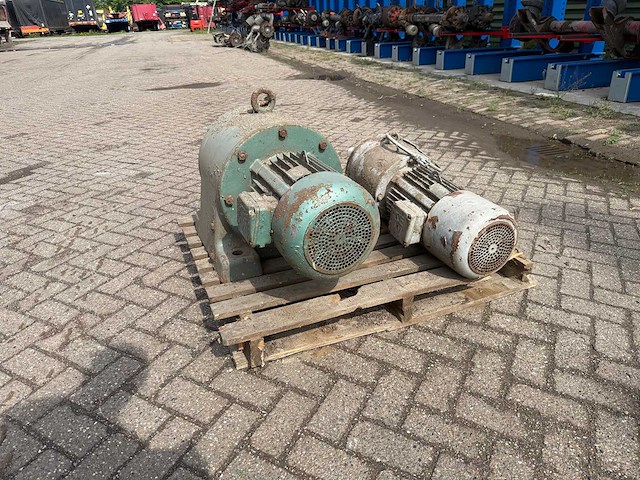 Sew - kt 24-5 - elektromotor (2x) - afbeelding 1 van  15