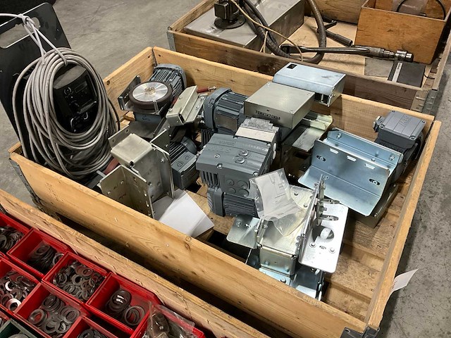 Sew diverse elektro motoren (5x) - afbeelding 4 van  4