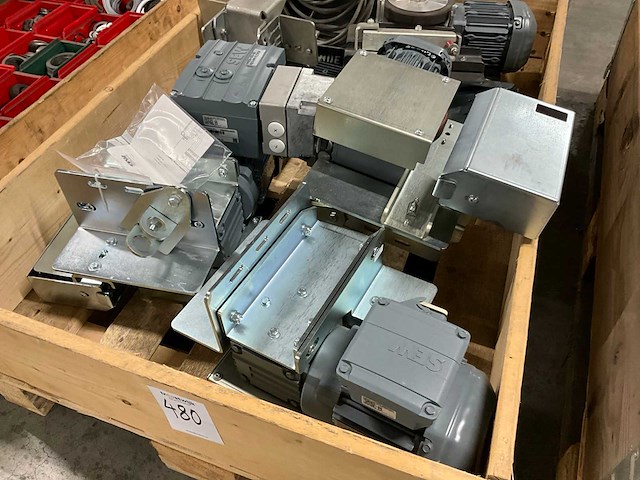 Sew diverse elektro motoren (5x) - afbeelding 1 van  2