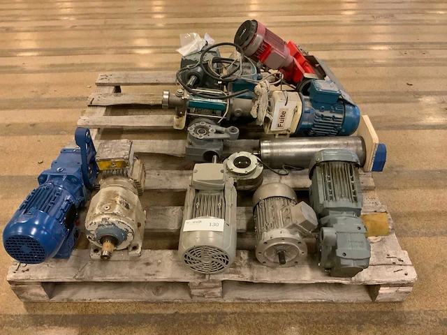 Sew diverse elektromotoren - afbeelding 1 van  7