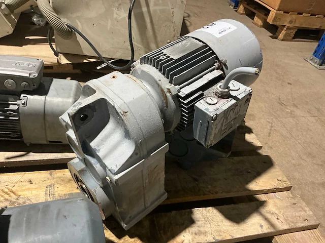 Sew elektromotor (4x) - afbeelding 9 van  11