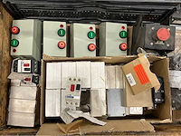 Sew elektromotor en divers installatiemateriaal - afbeelding 11 van  11