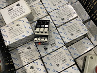 Sew elektromotor en installatiemateriaal - afbeelding 2 van  3