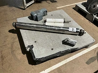 Sew elektromotor en rollen