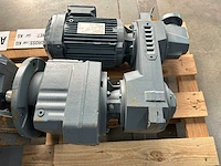 Sew-eurodrive - 2x industriële tandwielmotoren en reductiekasten met flens- en asuitvoering 1.5kw - afbeelding 6 van  10