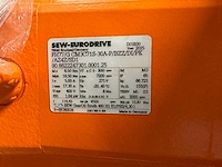 Sew-eurodrive - fh77/g cm3c71s-30a-p/bzz/di/pk/az4z/sd1 - motorreductor / servo-aandrijving 1x - afbeelding 2 van  7