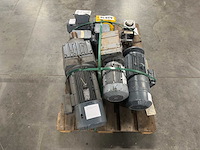 Sew-eurodrive - partij elektromotoren & tandwielkasten / reductoren - afbeelding 3 van  9