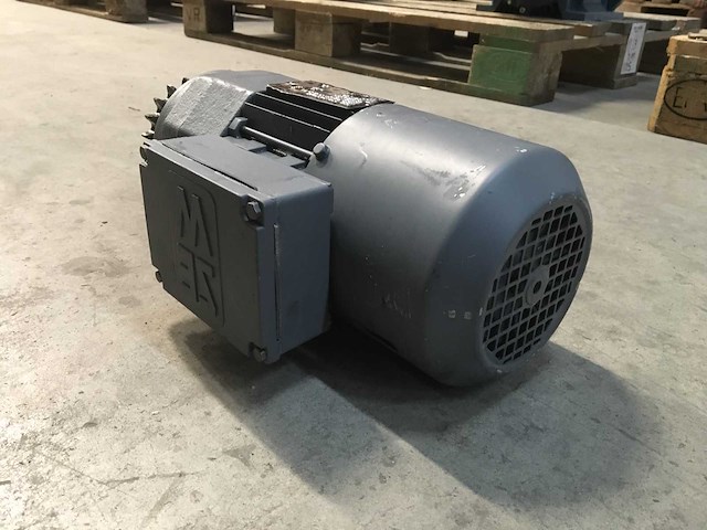 Sew-eurodrive - r32 dt71d4bmg/z - tandwielmotor - afbeelding 2 van  5