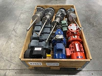 Sew-eurodrive, baeten, motovario - partij industriële aandrijvingen, reductoren en elektromotoren - afbeelding 1 van  9