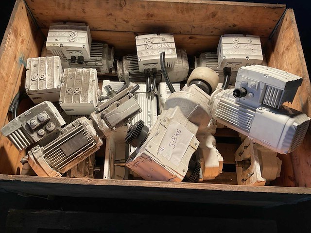 Sew-eurodrive elektromotor (12x) - afbeelding 2 van  2