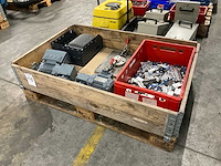 Sew-eurodrive elektromotor en divers (2x) - afbeelding 1 van  8