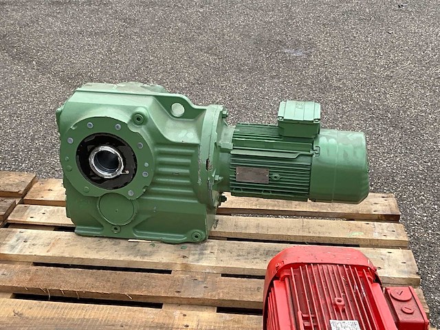 Sew eurodrive elektromotor + reductorkast - afbeelding 3 van  6