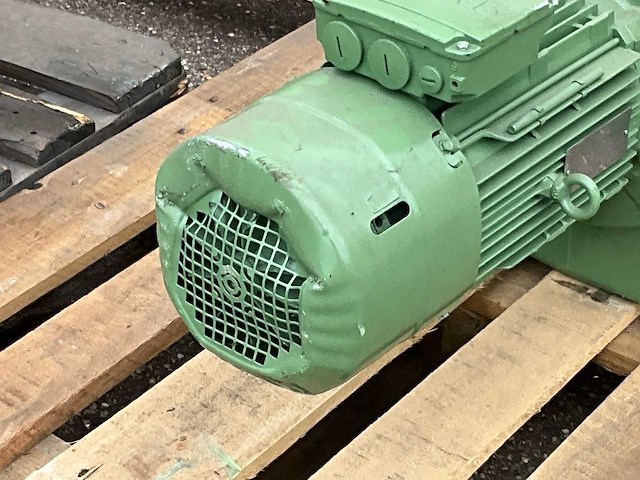 Sew eurodrive elektromotor + reductorkast - afbeelding 5 van  6
