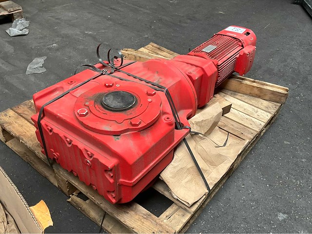 Sew eurodrive elektromotor + reductorkast - afbeelding 2 van  4