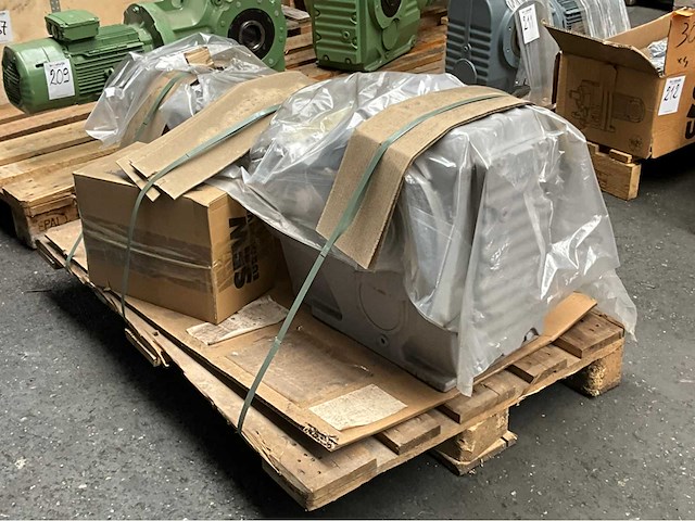 Sew eurodrive elektromotor + reductorkast - afbeelding 4 van  5